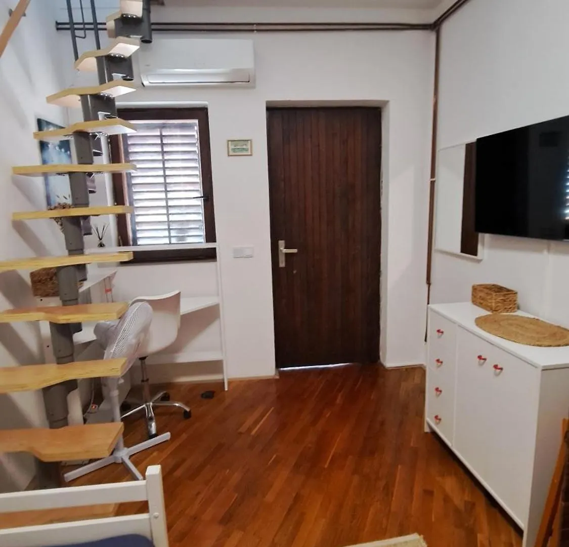 Apartmani Cocolo Porec Croatia